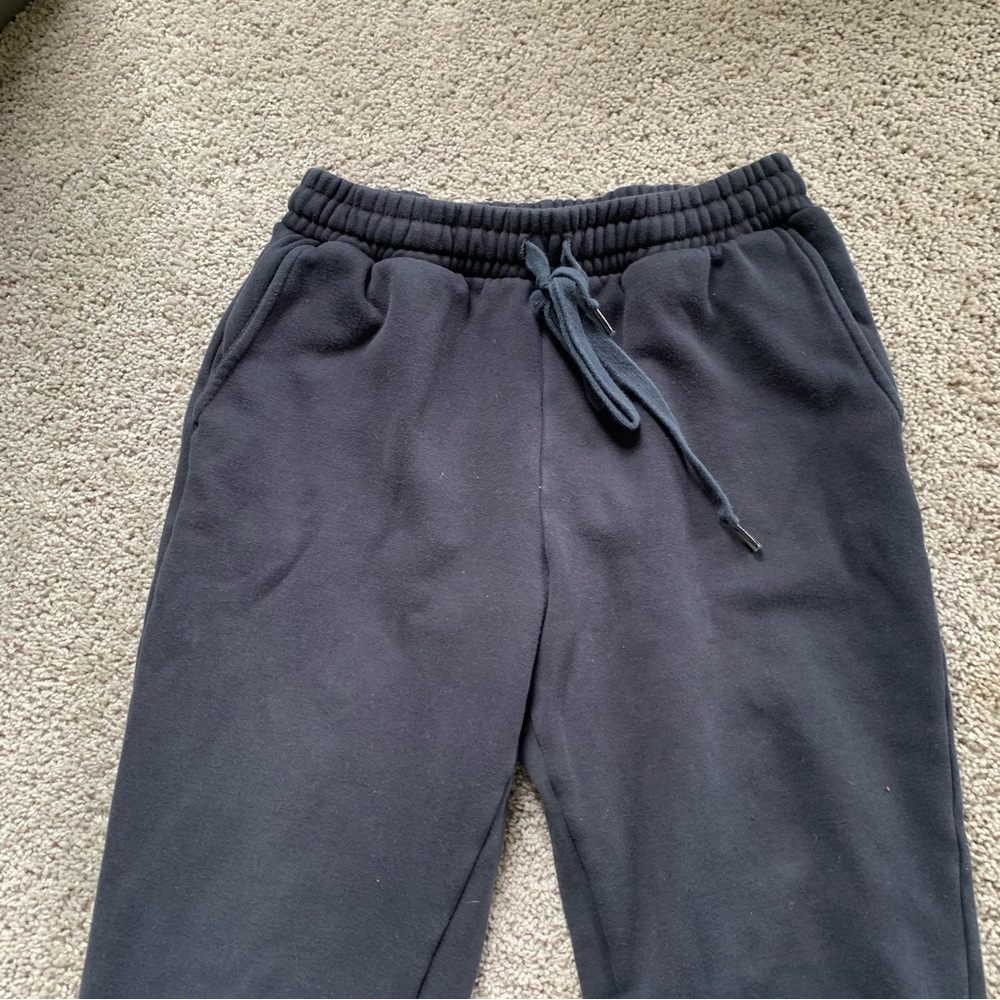 Fabletics Black Jogger Sweatpants Size Medium - image 3